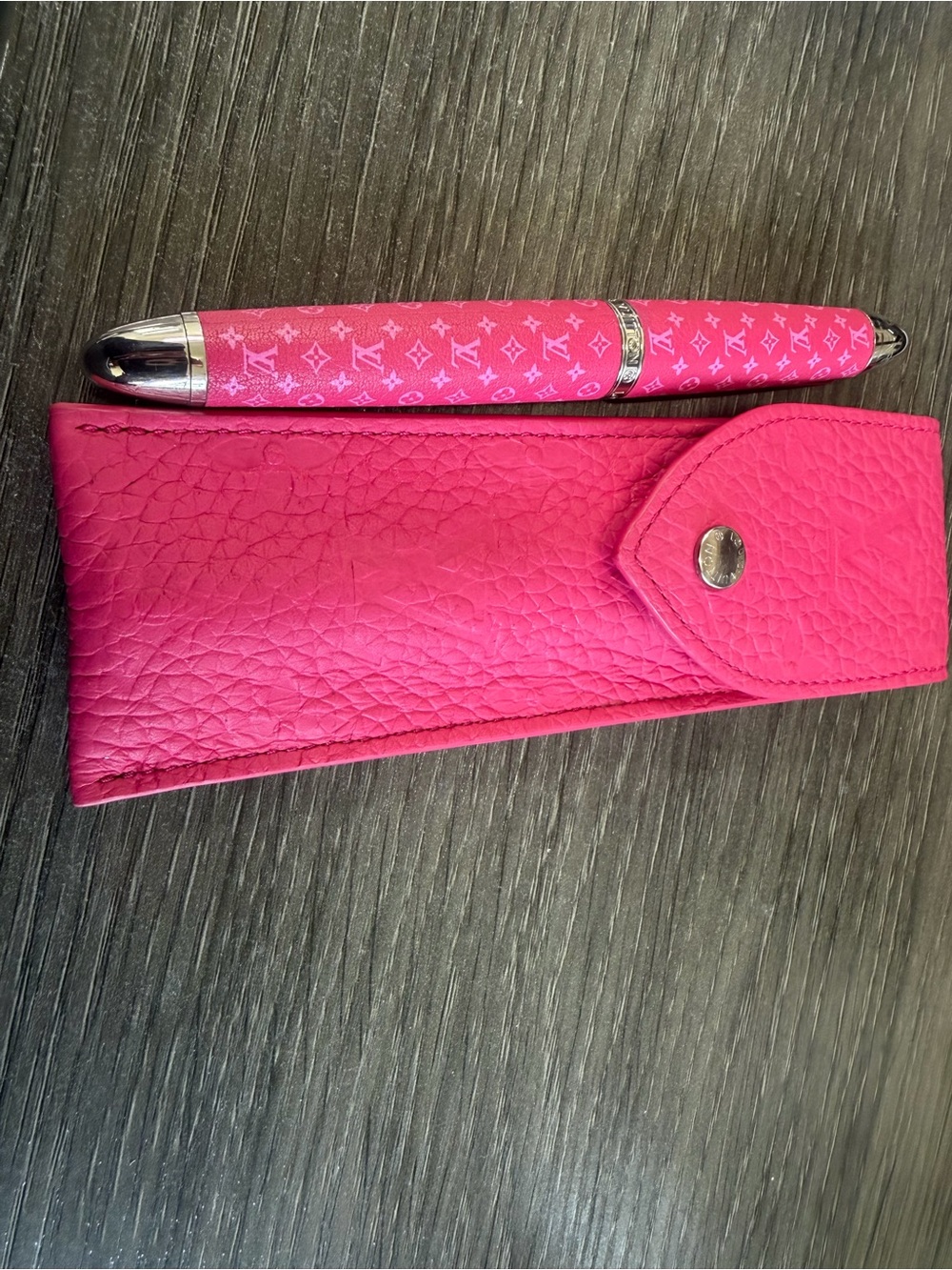 Louis Vuitton Pink Monogram Rollerball Pen with Pink Leather Pouch